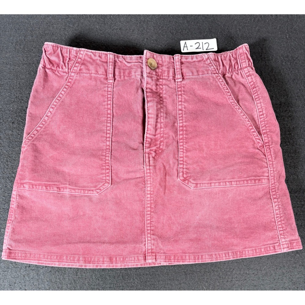 American Eagle Pink Corduroy Mini Skirt Super Stretch Size 6 Utility Pocket